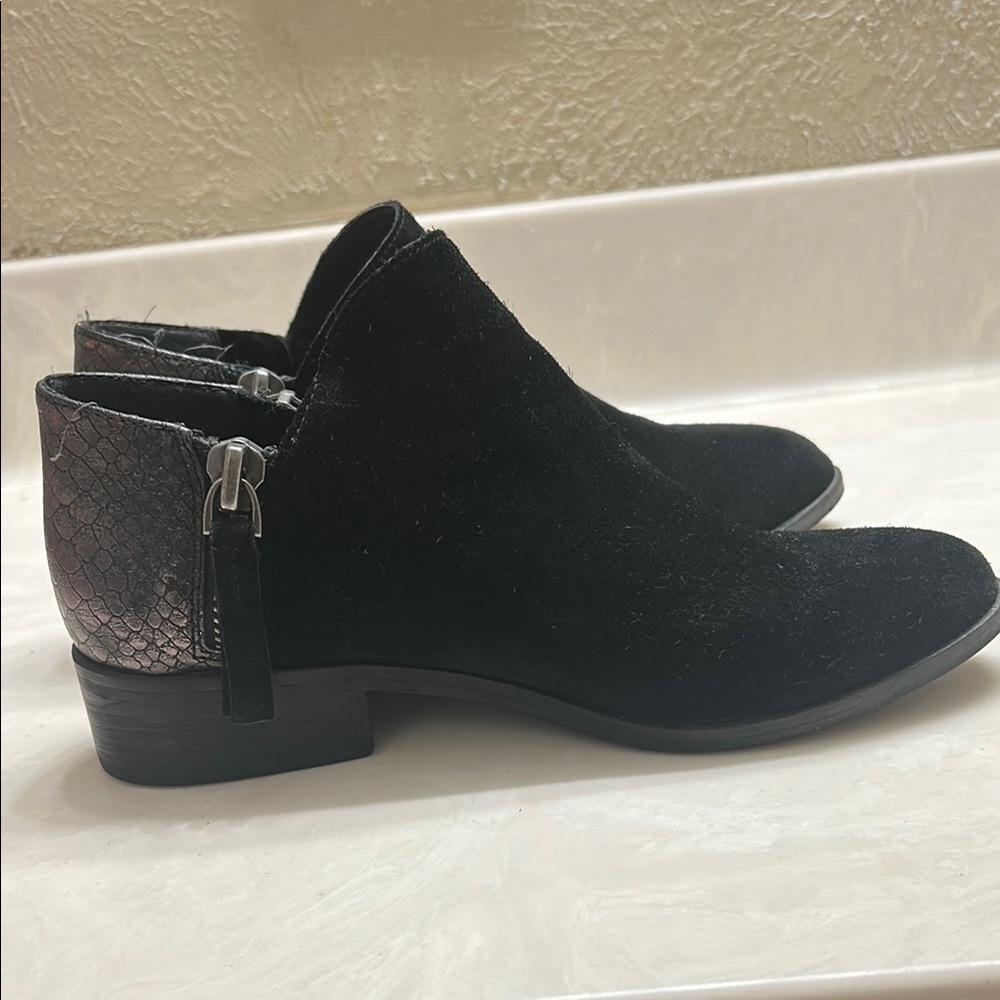 Black Suede Ankle Boots with Metallic Heel and Side Zipper